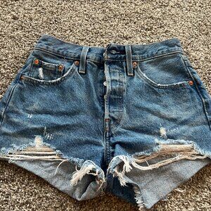 Levi's 501® High Rise Women's Shorts - Size 25